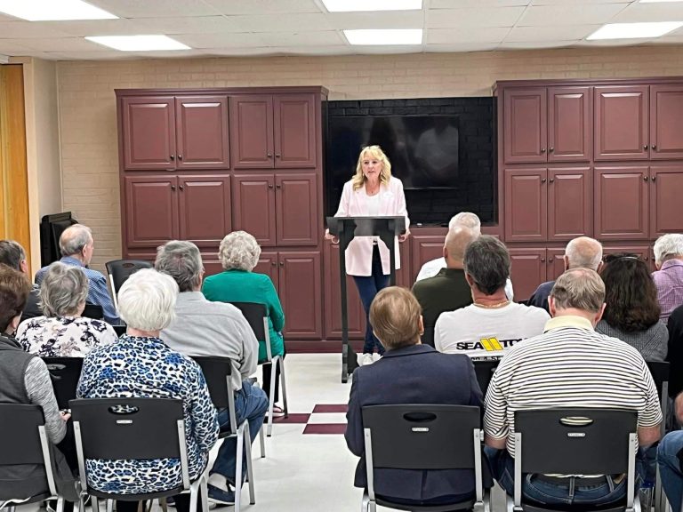 Neighborhood Meeting Shull Island